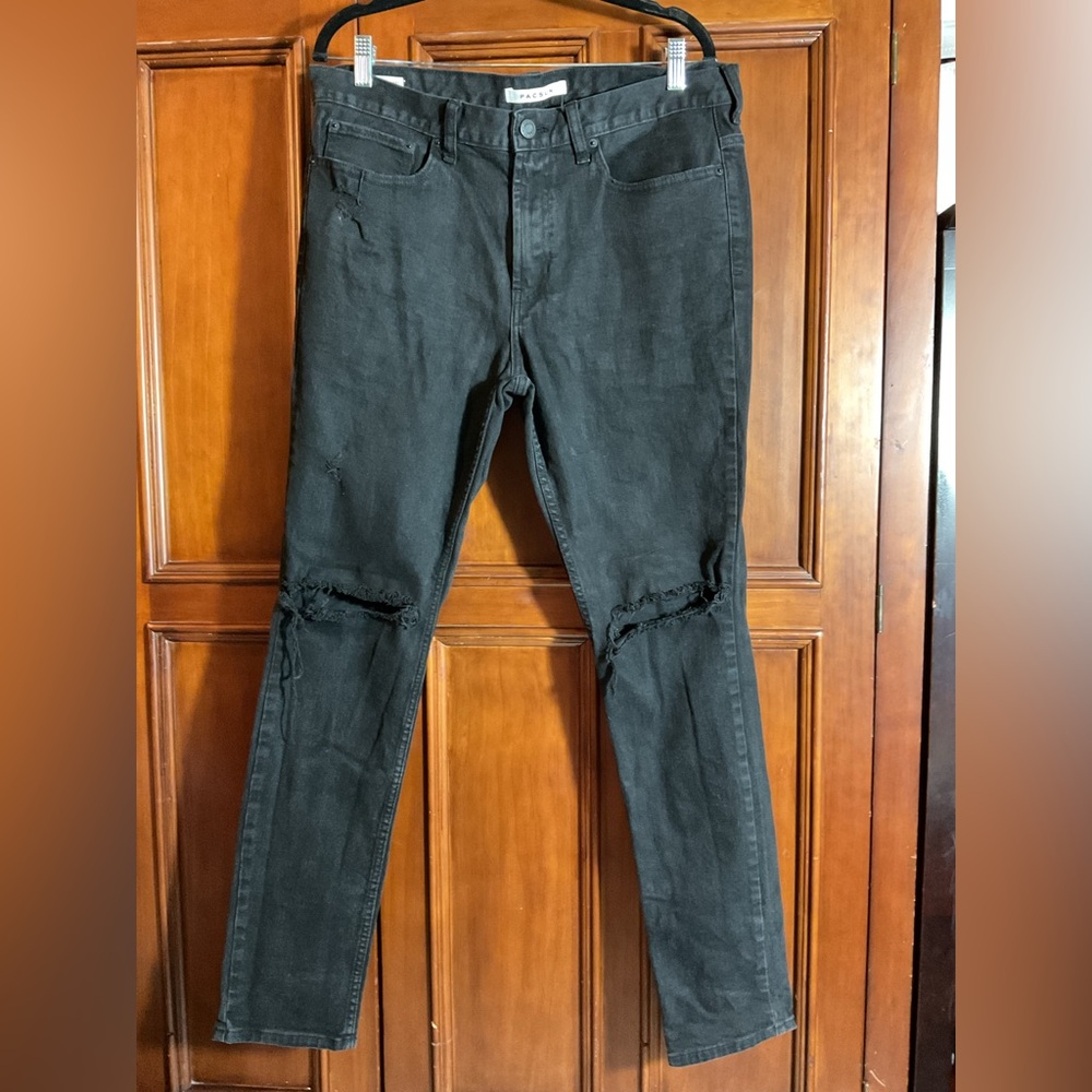 Pacsun Men’s Distressed Black Denim Size 34x32 Euc As Seen Pre Holed And Texture